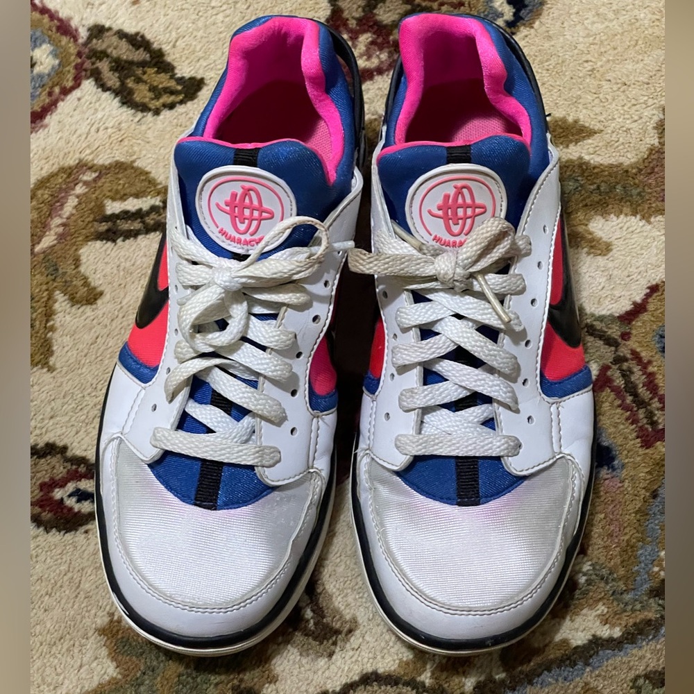 Vintage Women’s Hot Pink Blue & White Nike Shoes Size 7.5 - Picture 10 of 17